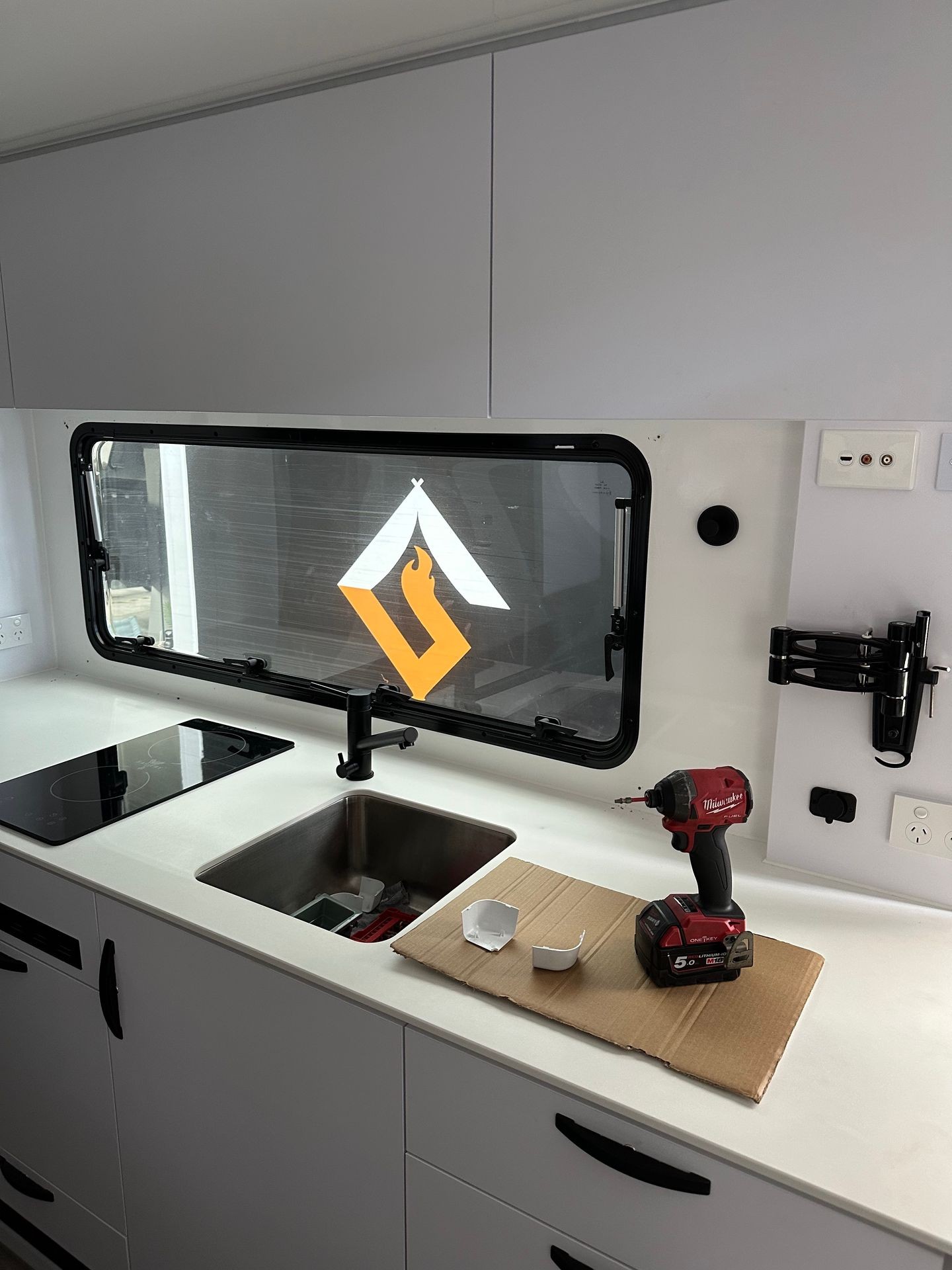 Caravan Service & Upgrades