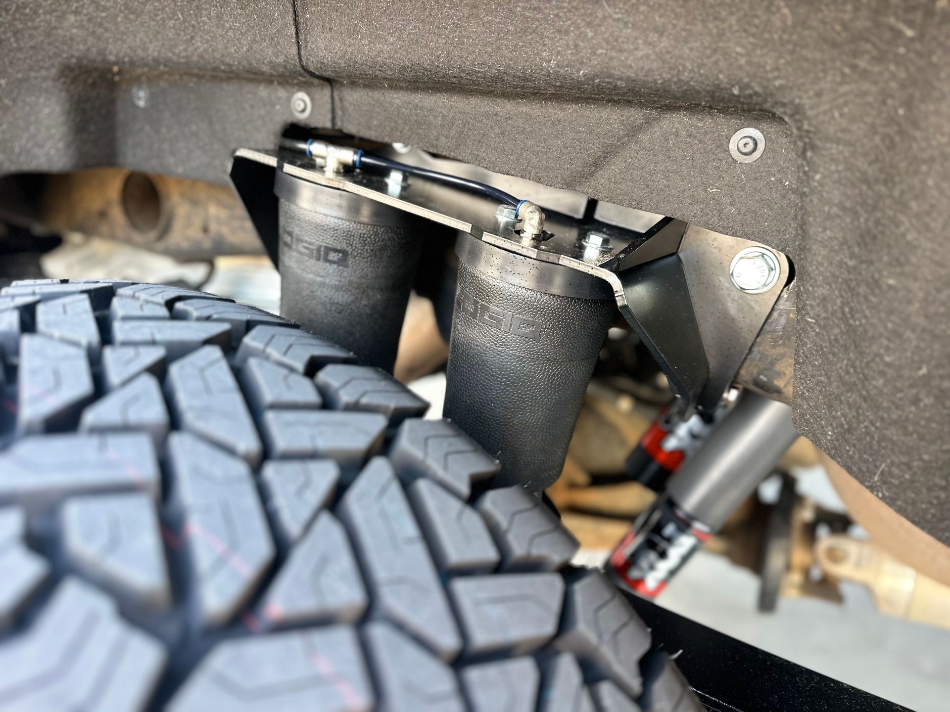 Load Levelling and Air Bags